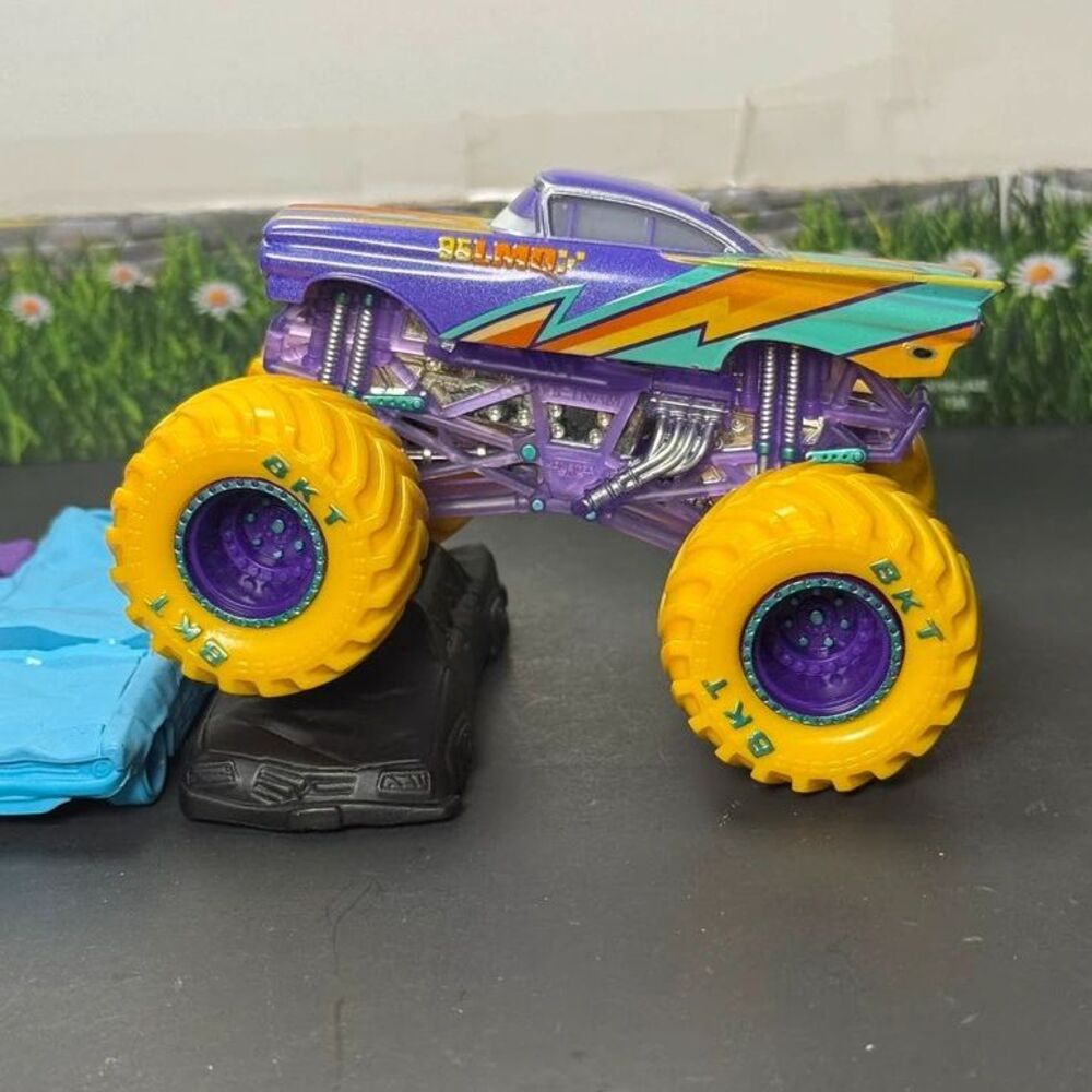 Disney Pixar Cars Custom Monster Jam Truck RTC Ramone 20th Anniversary 1:64